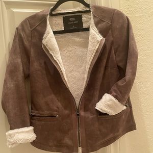 Mocha jacket in faux suede.
